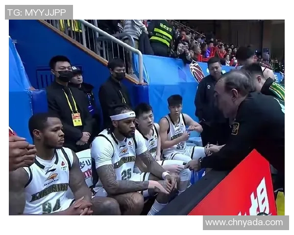 四川男篮与八一队激战正酣谁能在这场对决中笑到最后 四川男篮与八一队激战正酣谁能在这场对决中笑到最后