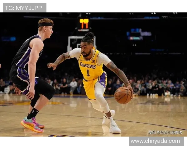 3月8日小牛与湖人精彩对决回放全场亮点与战术分析